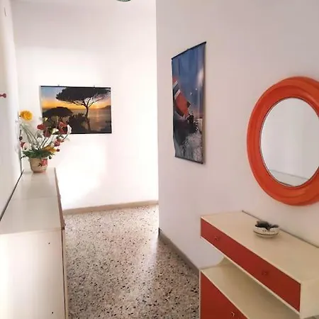 Casa Leda - A Due Passi Dal Mare Lägenhet *