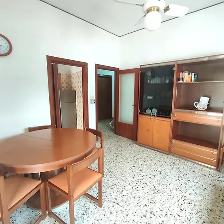 Lägenhet Casa Leda - A Due Passi Dal Mare *